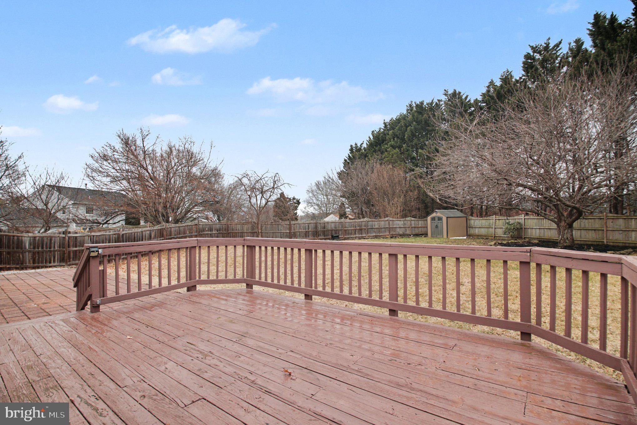 STRATFORD GLEN - Residential