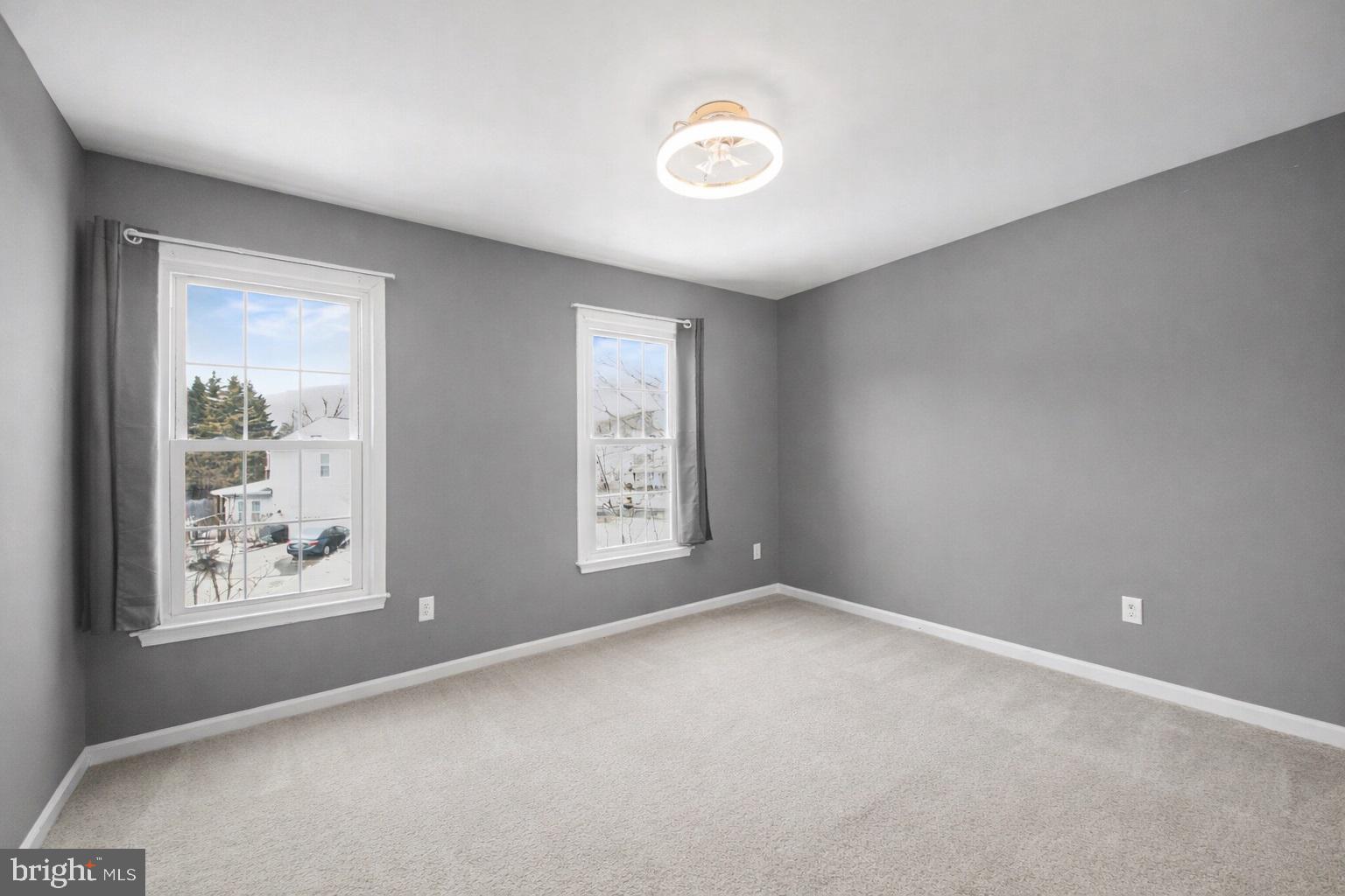 STRATFORD GLEN - Residential