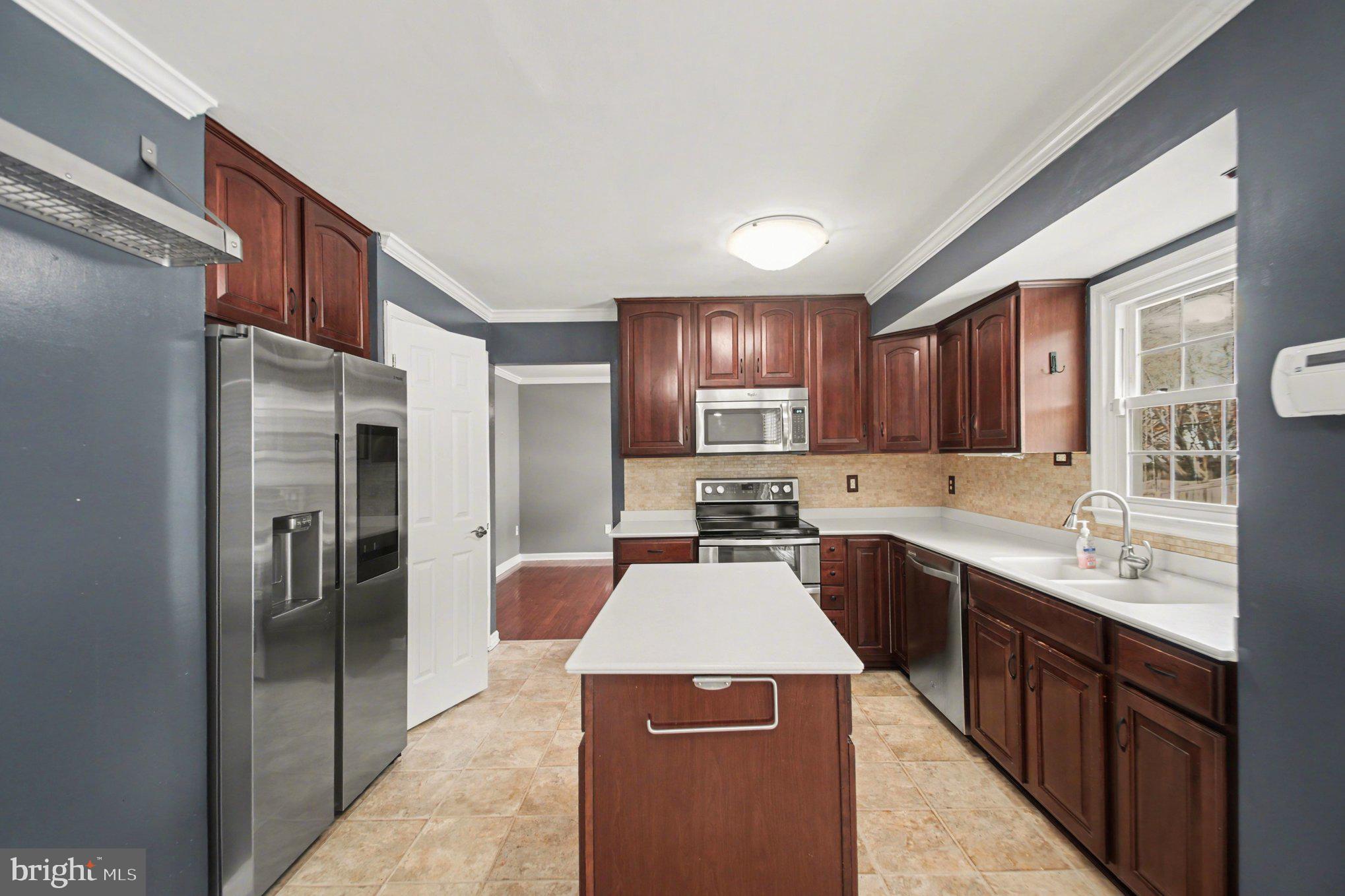 STRATFORD GLEN - Residential