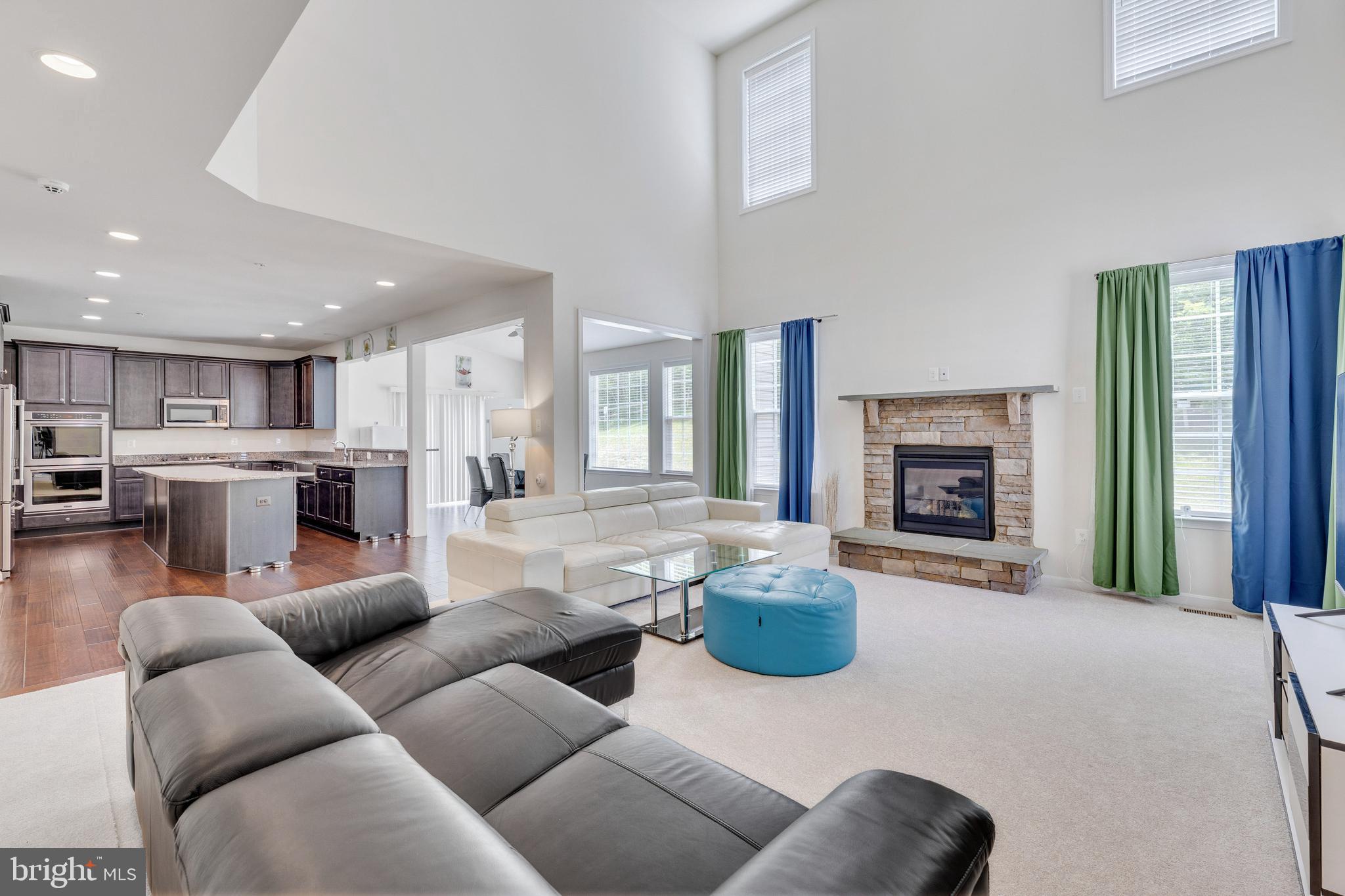 2201 MONTICELLO COURT