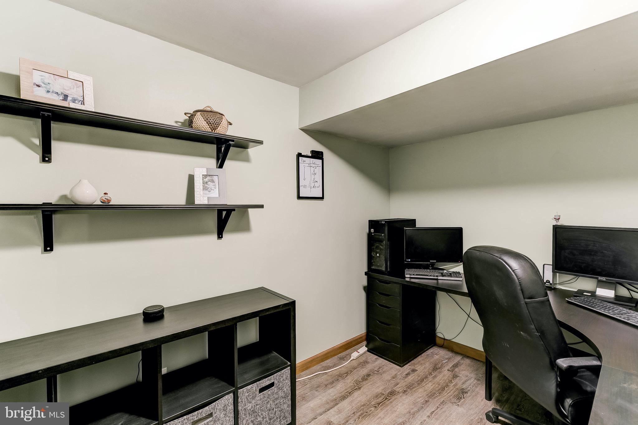 CONOWINGO MANOR - Residential