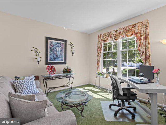 12 WHITFORD DRIVE
