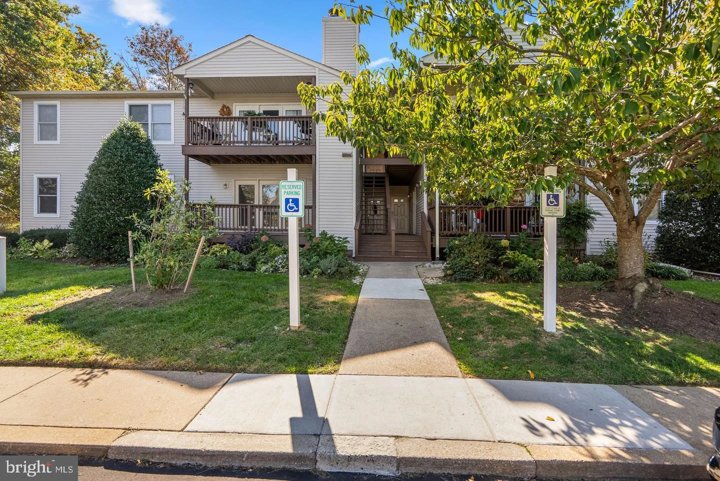 101 Bufflehead Court