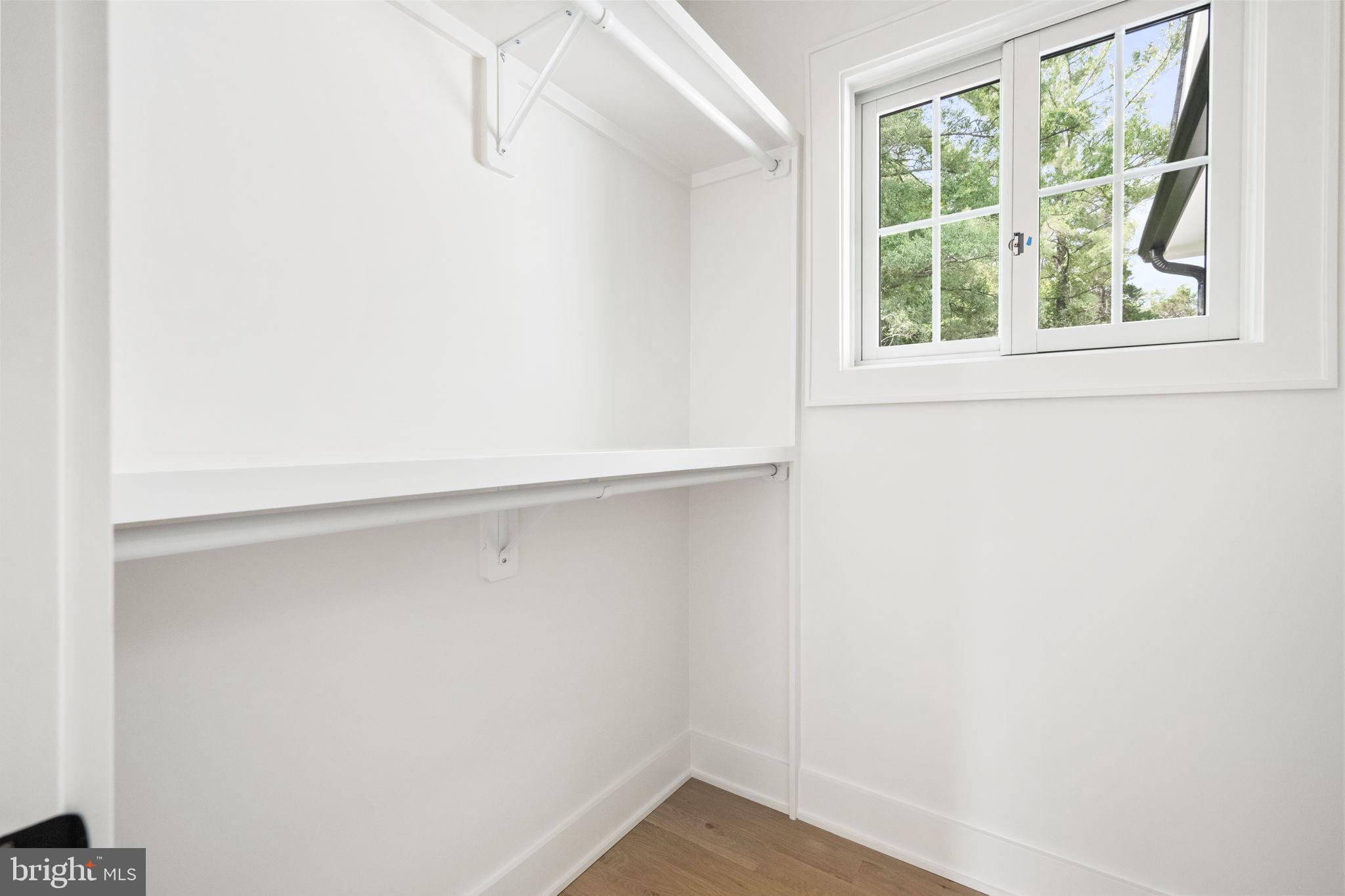 ROCK CREEK ESTATES - Residential