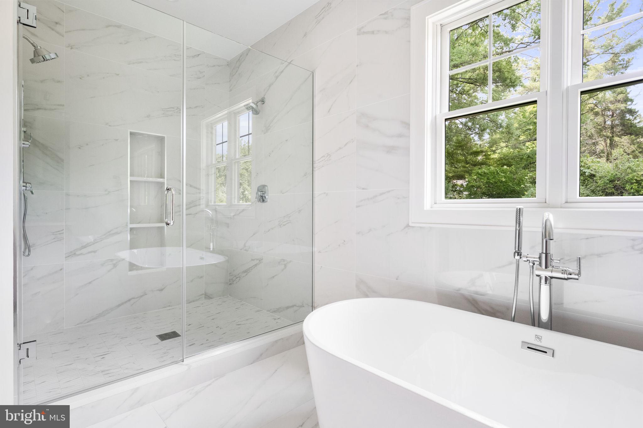 ROCK CREEK ESTATES - Residential