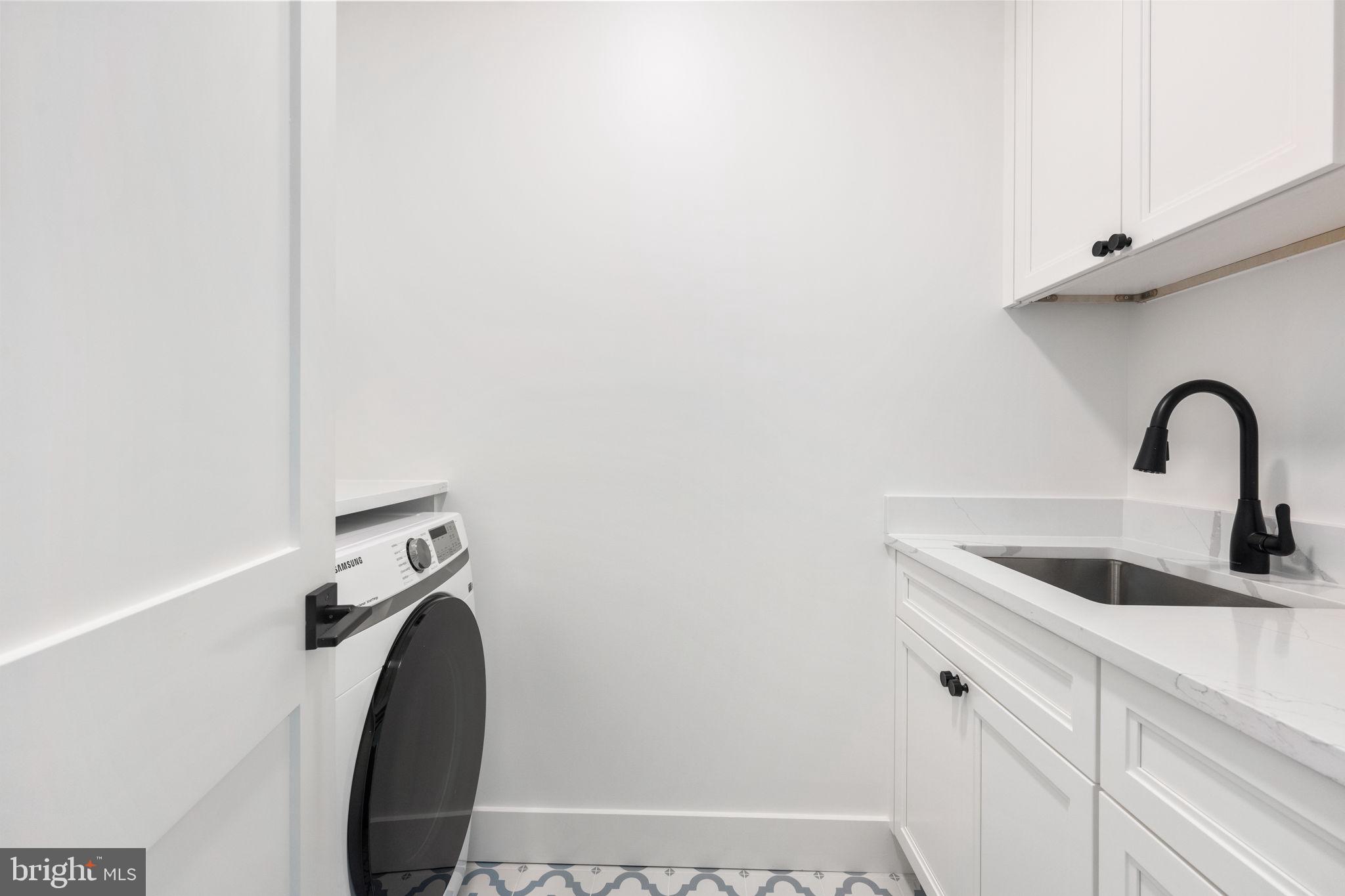 ROCK CREEK ESTATES - Residential