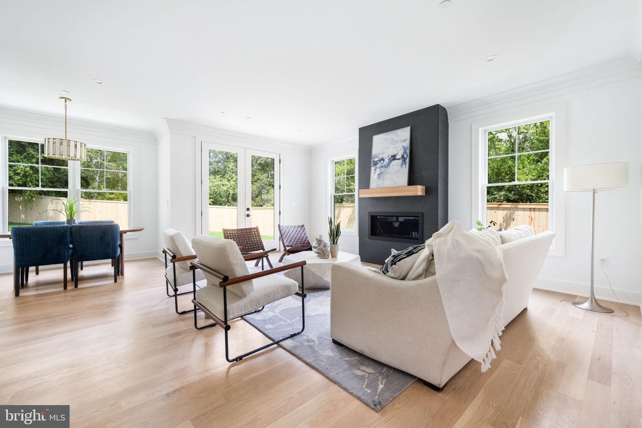 ROCK CREEK ESTATES - Residential