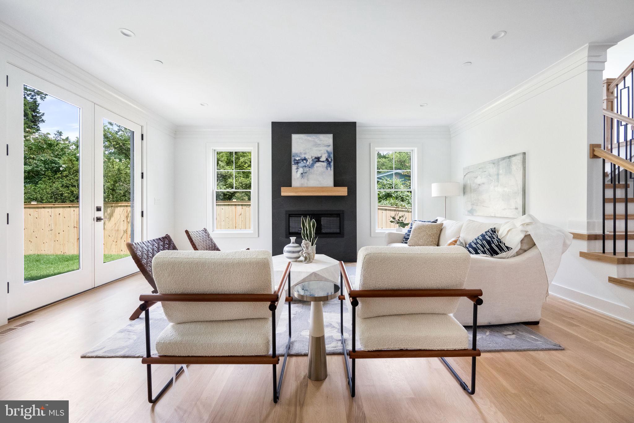 ROCK CREEK ESTATES - Residential