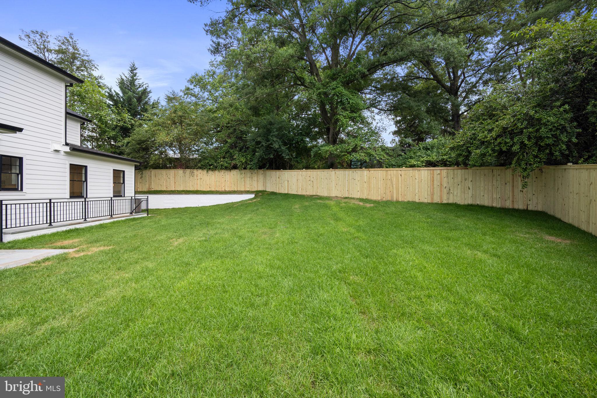 ROCK CREEK ESTATES - Residential