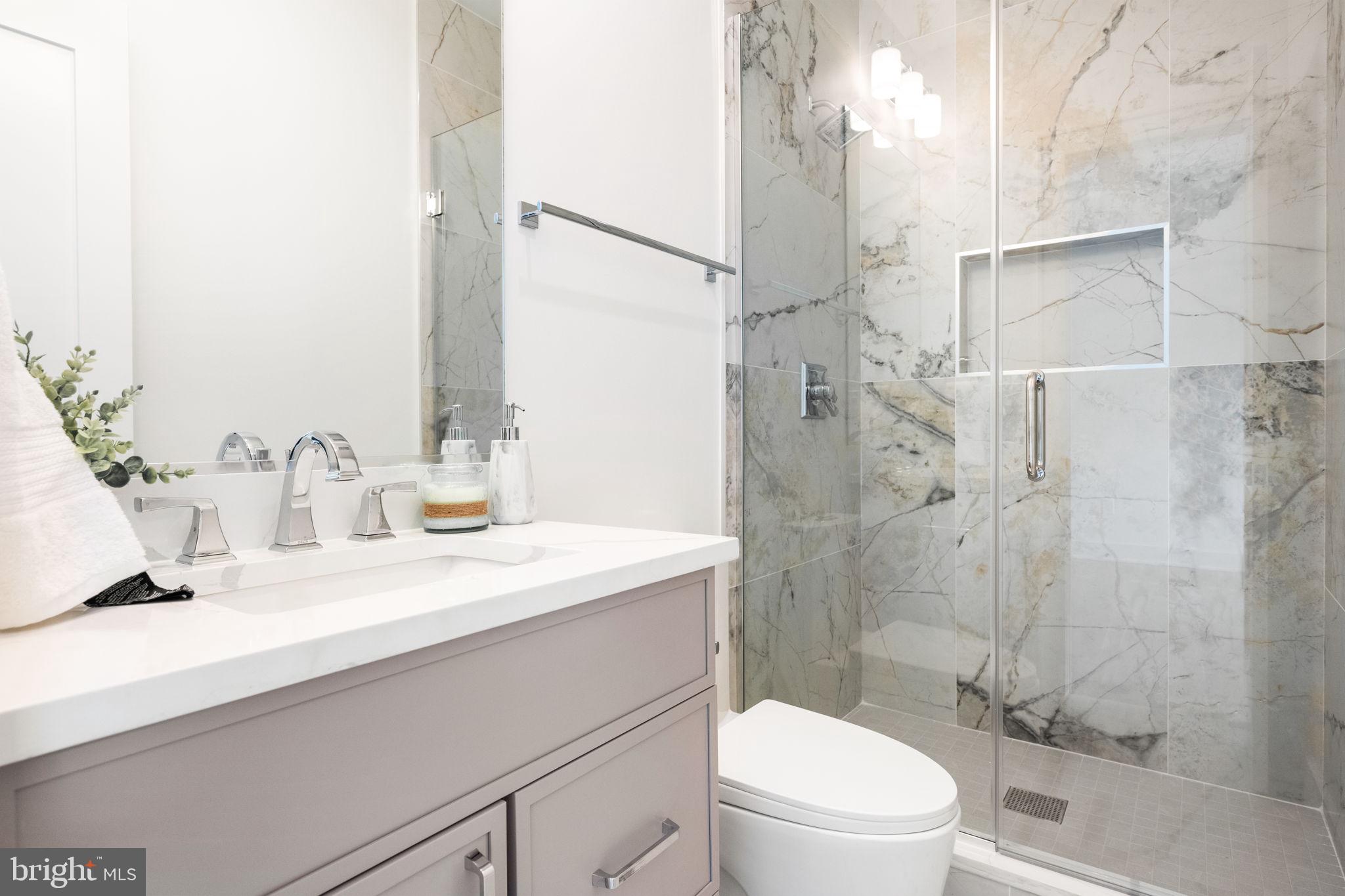 ROCK CREEK ESTATES - Residential