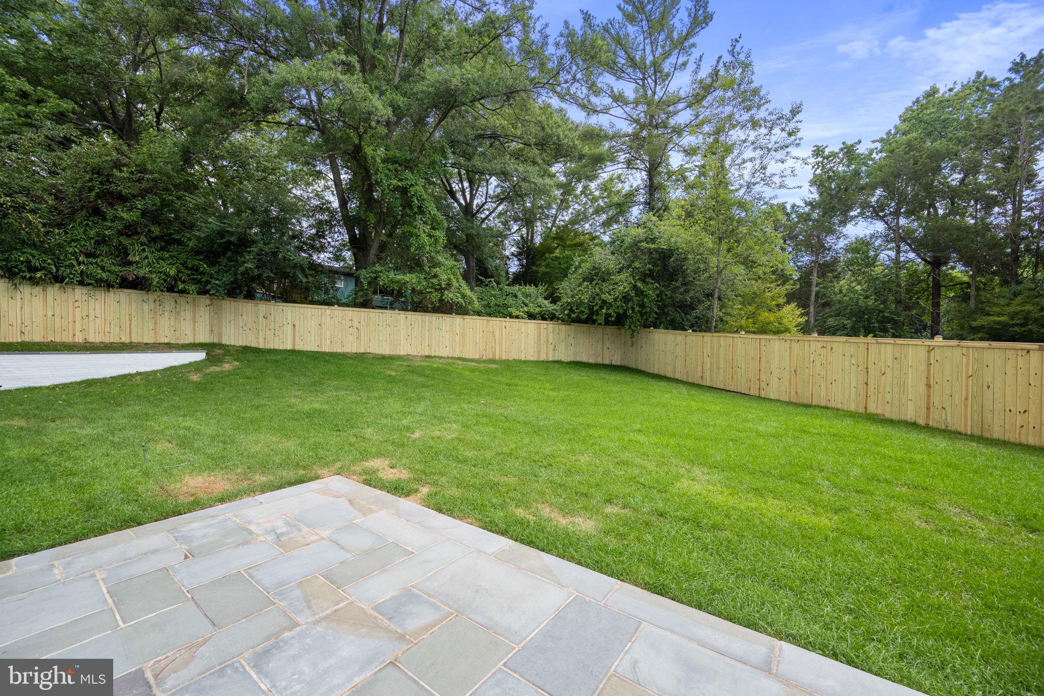 ROCK CREEK ESTATES - Residential