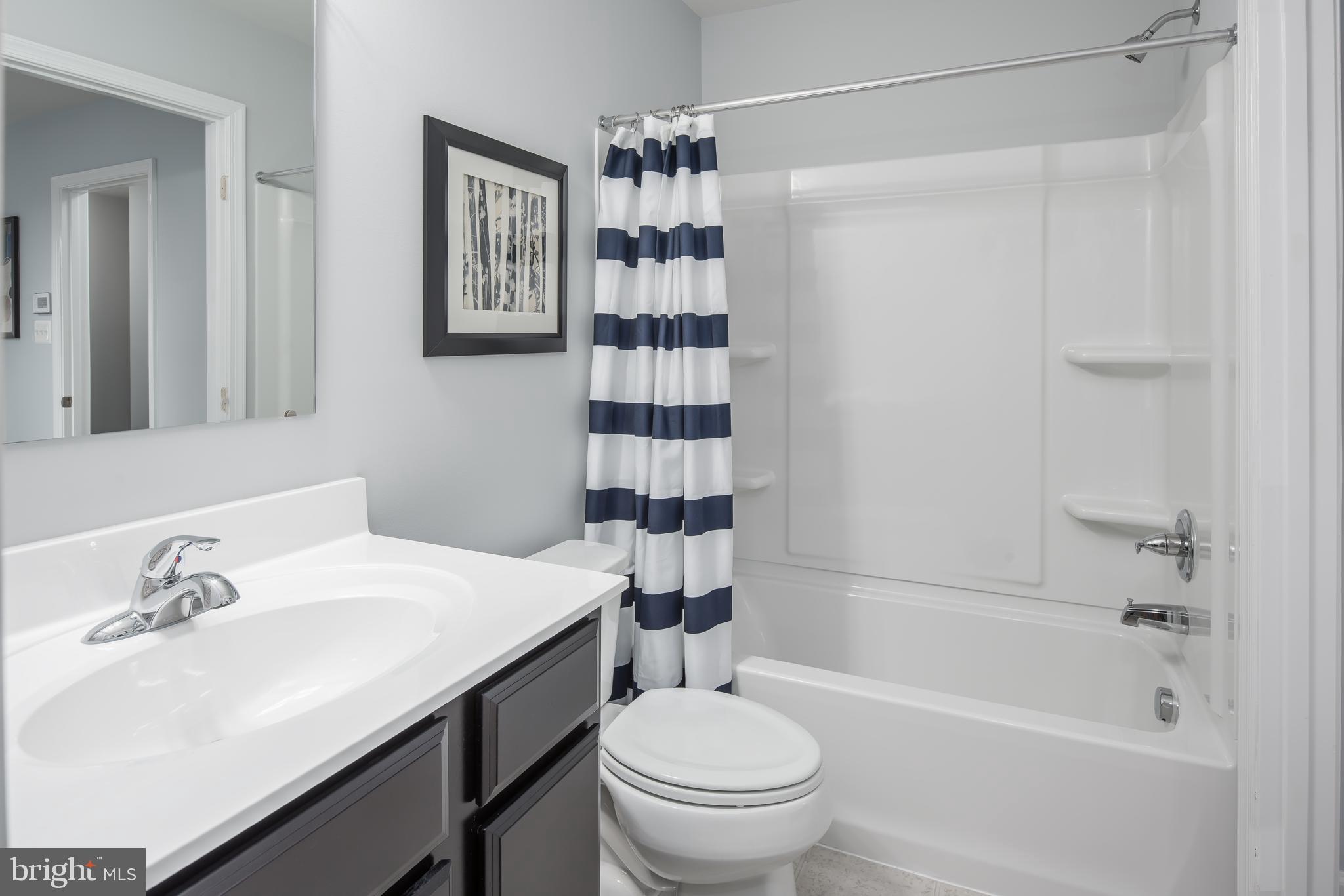 THE LAKES AT MARTINSBURG - Residential