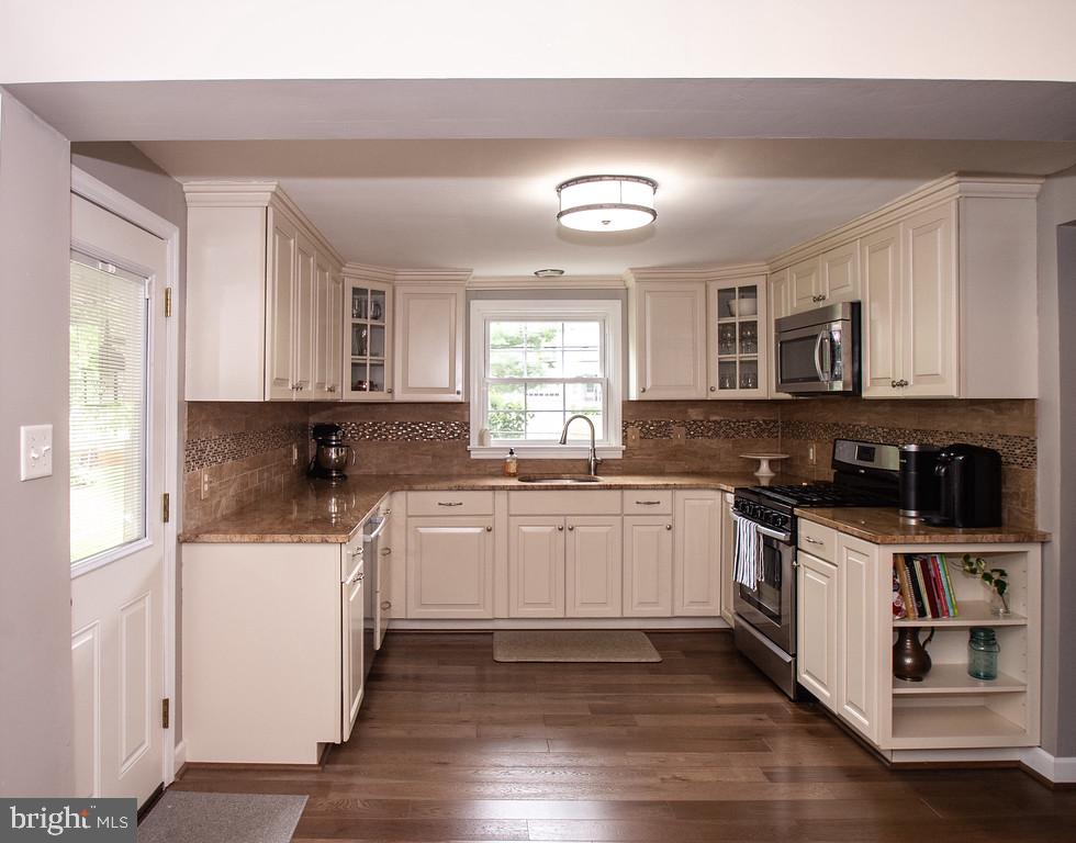 WHITEMARSH HILLS - Residential