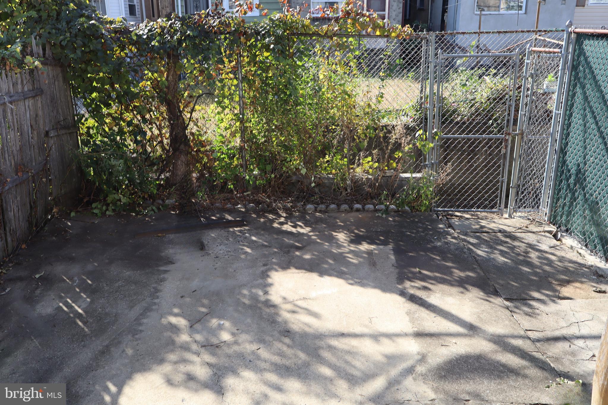 ALLEGHENY WEST - Residential