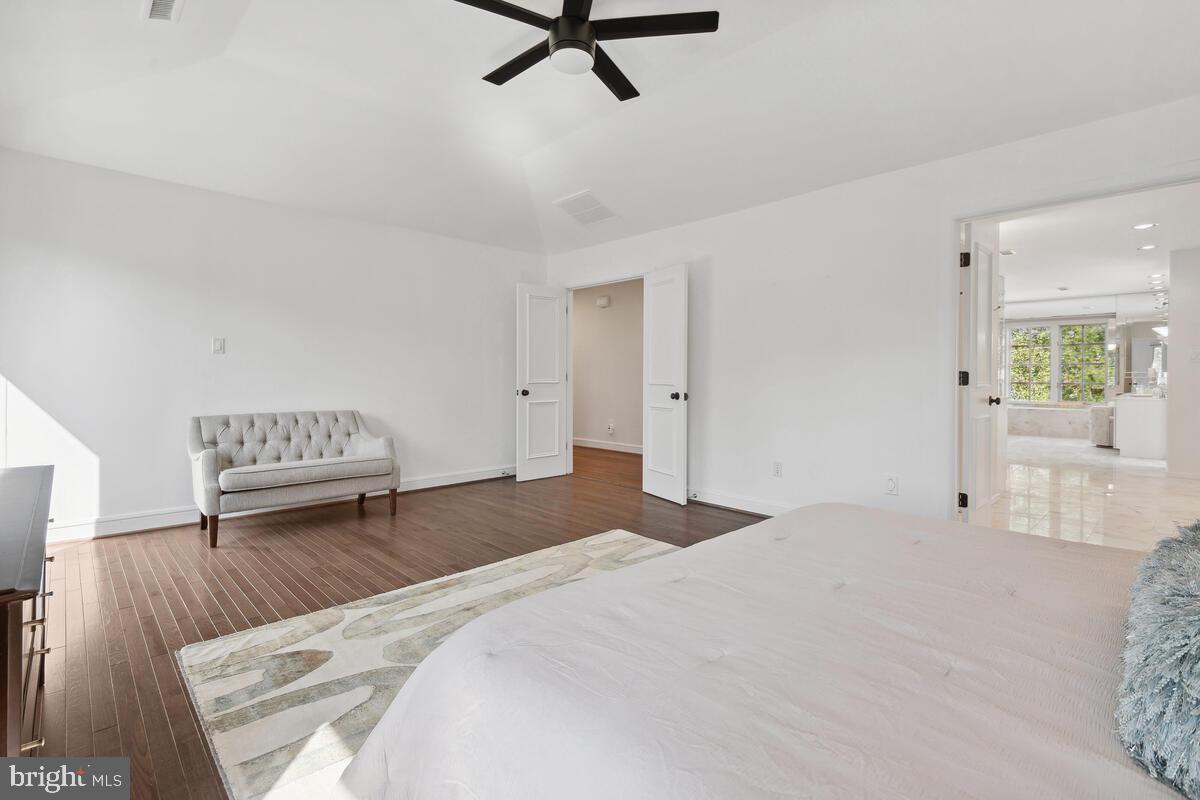 BURNING TREE VALLEY - Residential