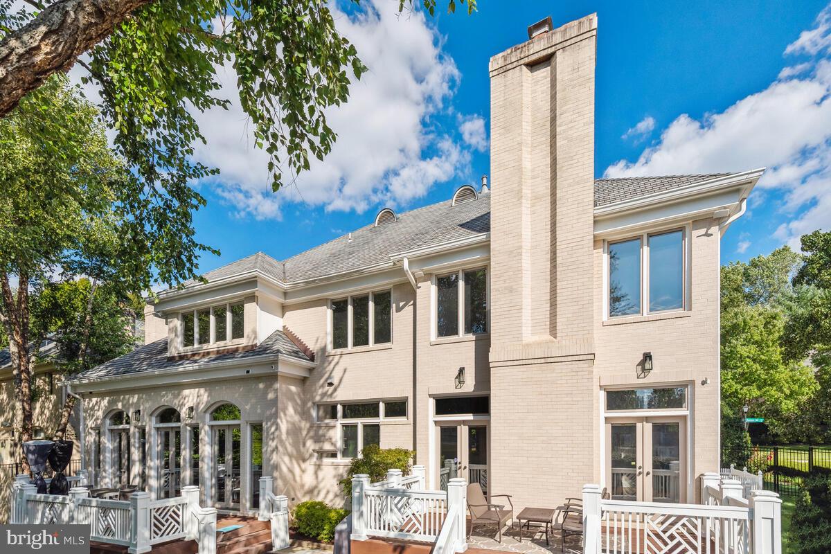 BURNING TREE VALLEY - Residential