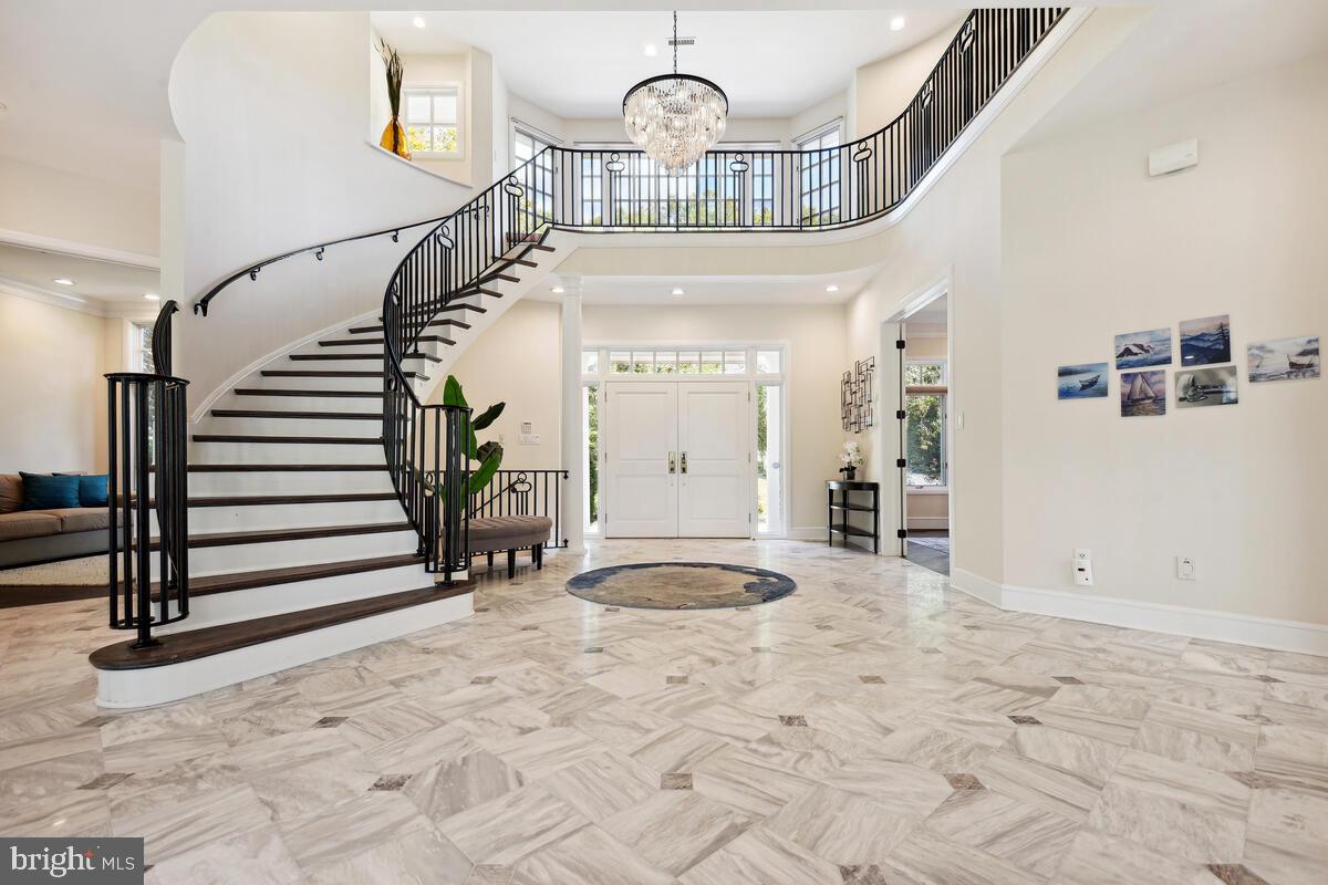 BURNING TREE VALLEY - Residential