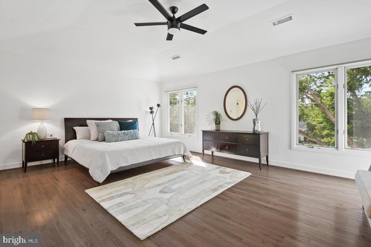 BURNING TREE VALLEY - Residential