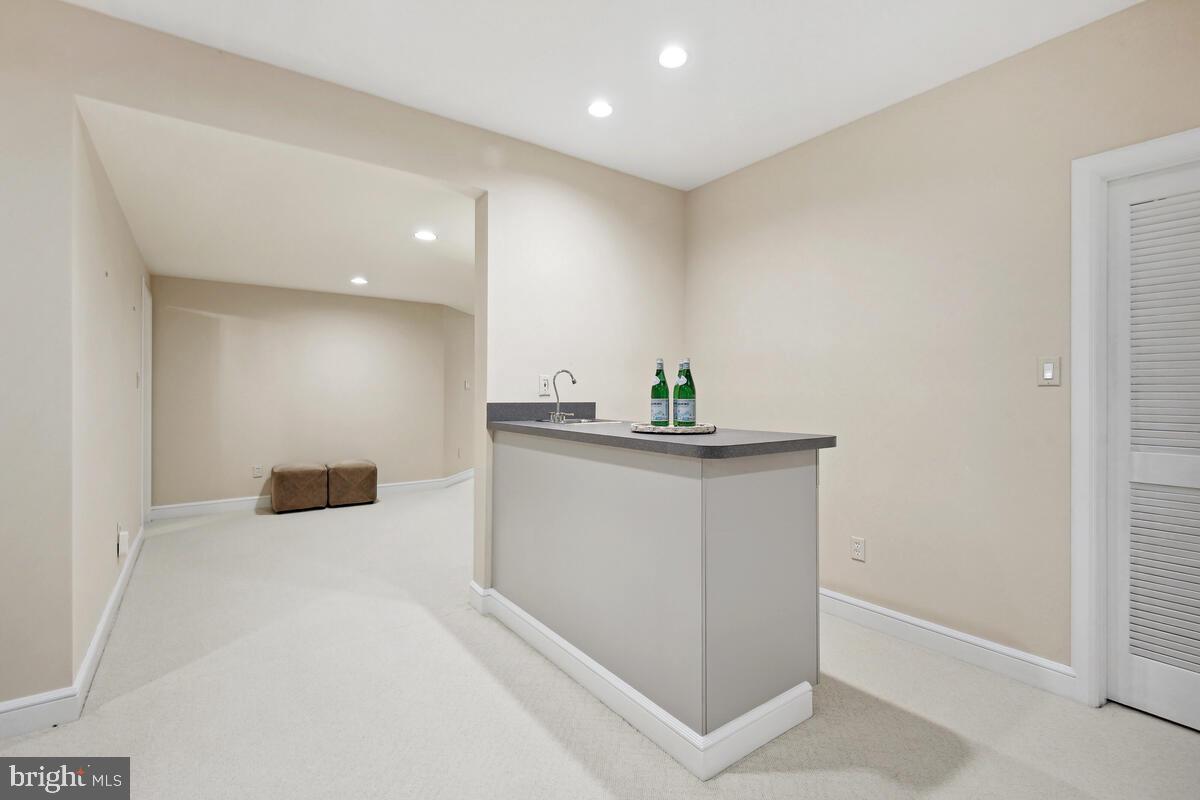 BURNING TREE VALLEY - Residential