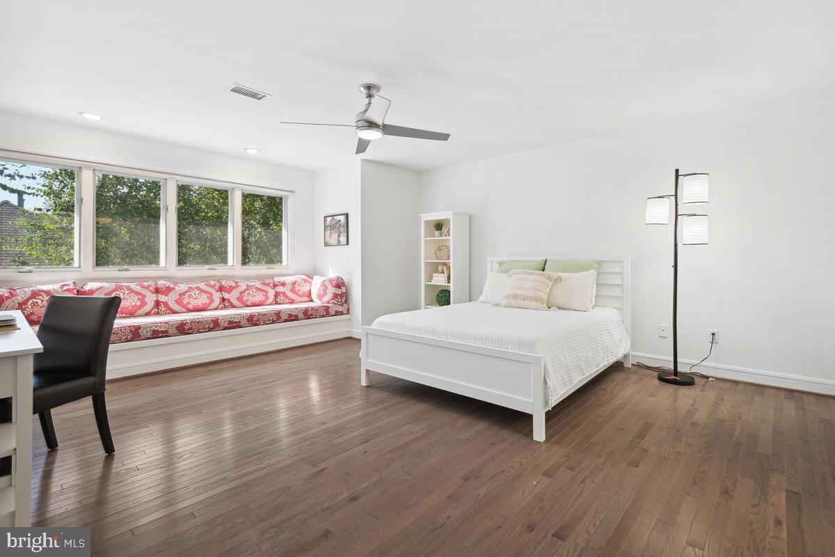 BURNING TREE VALLEY - Residential