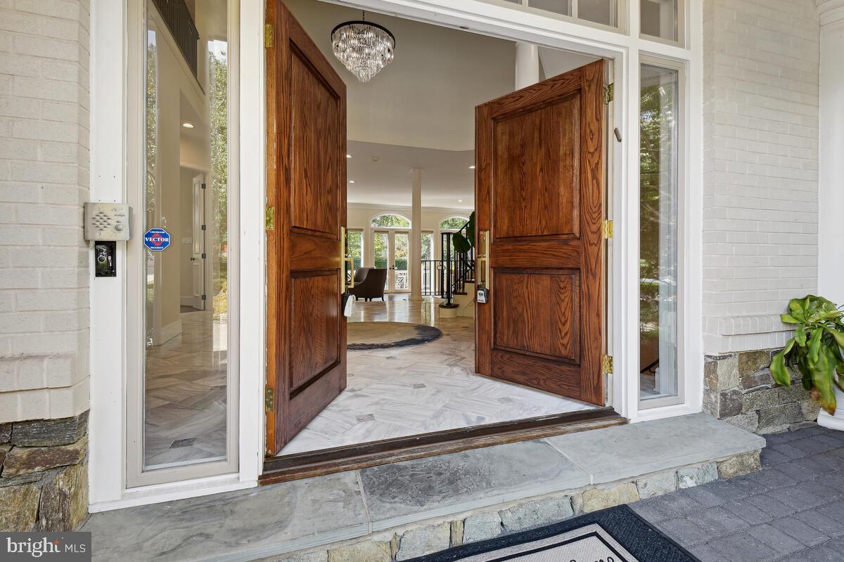 BURNING TREE VALLEY - Residential