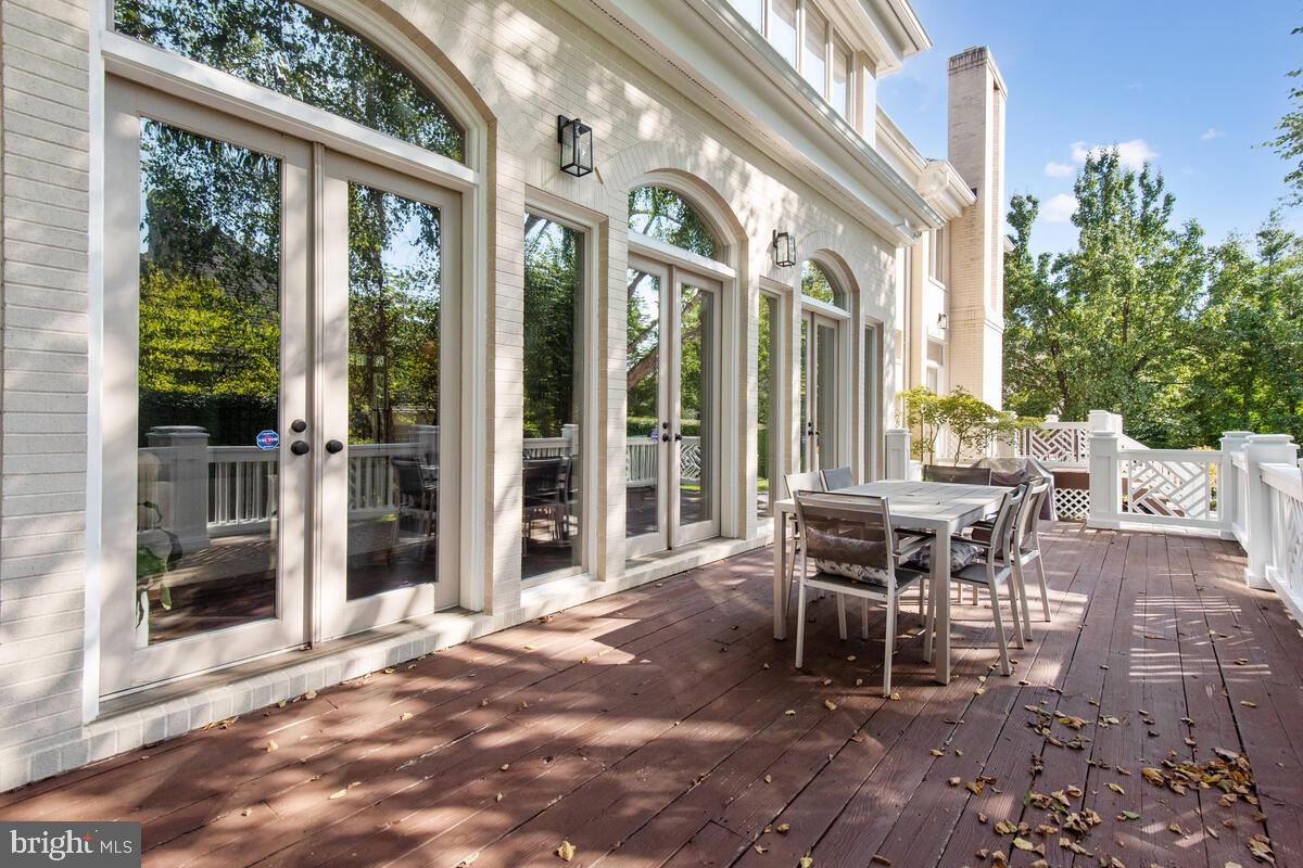 BURNING TREE VALLEY - Residential