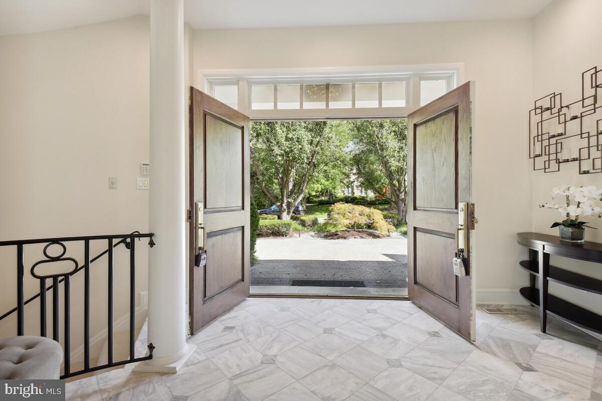 BURNING TREE VALLEY - Residential