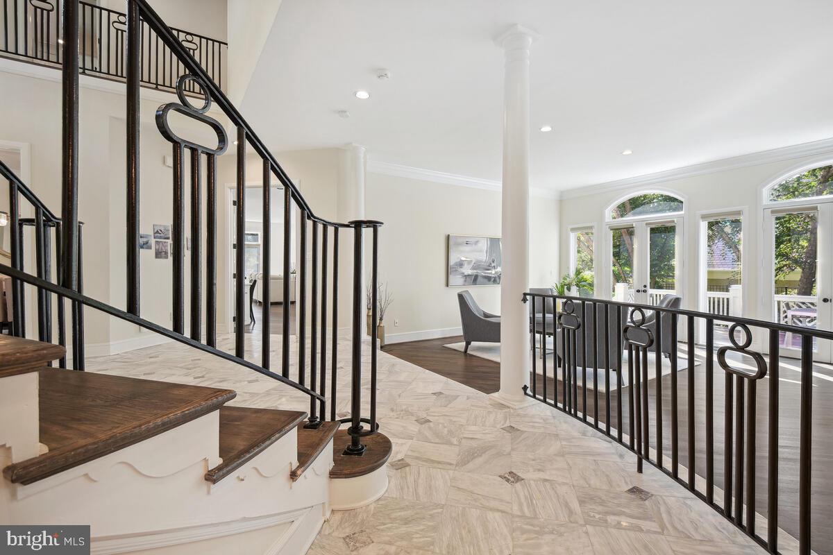 BURNING TREE VALLEY - Residential