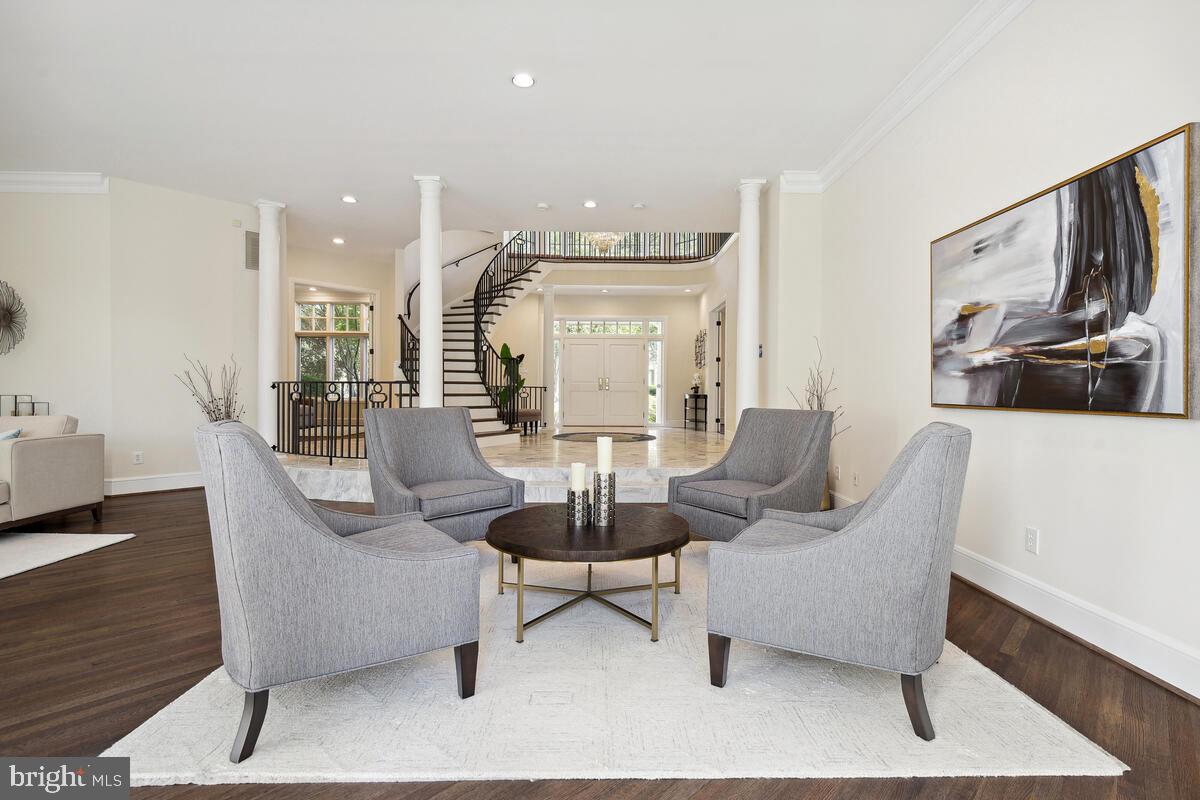 BURNING TREE VALLEY - Residential