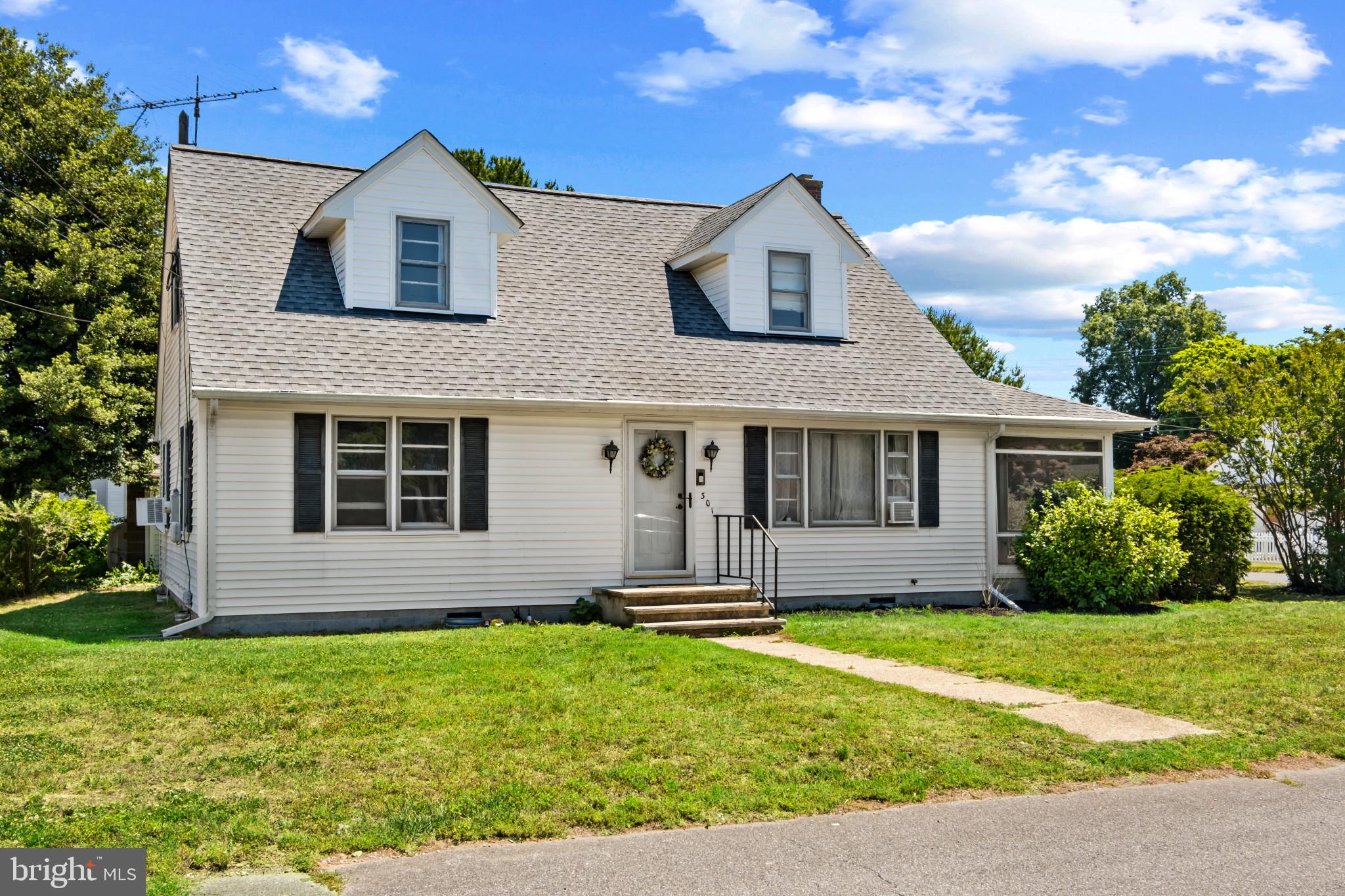 301 WRIGHTS AVENUE