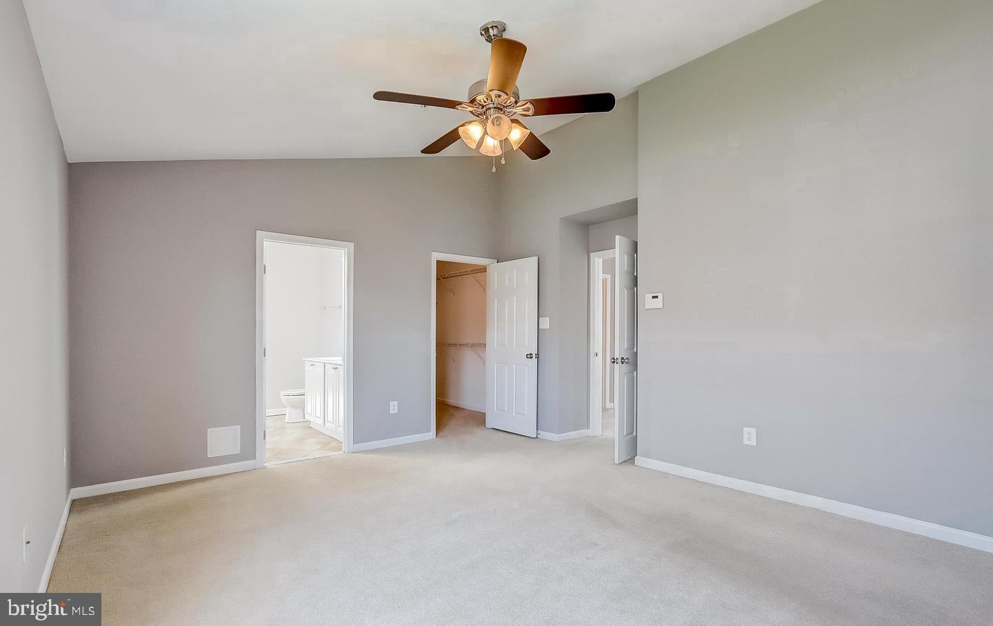 VILLAGES OF DORCHESTER - Residential Lease