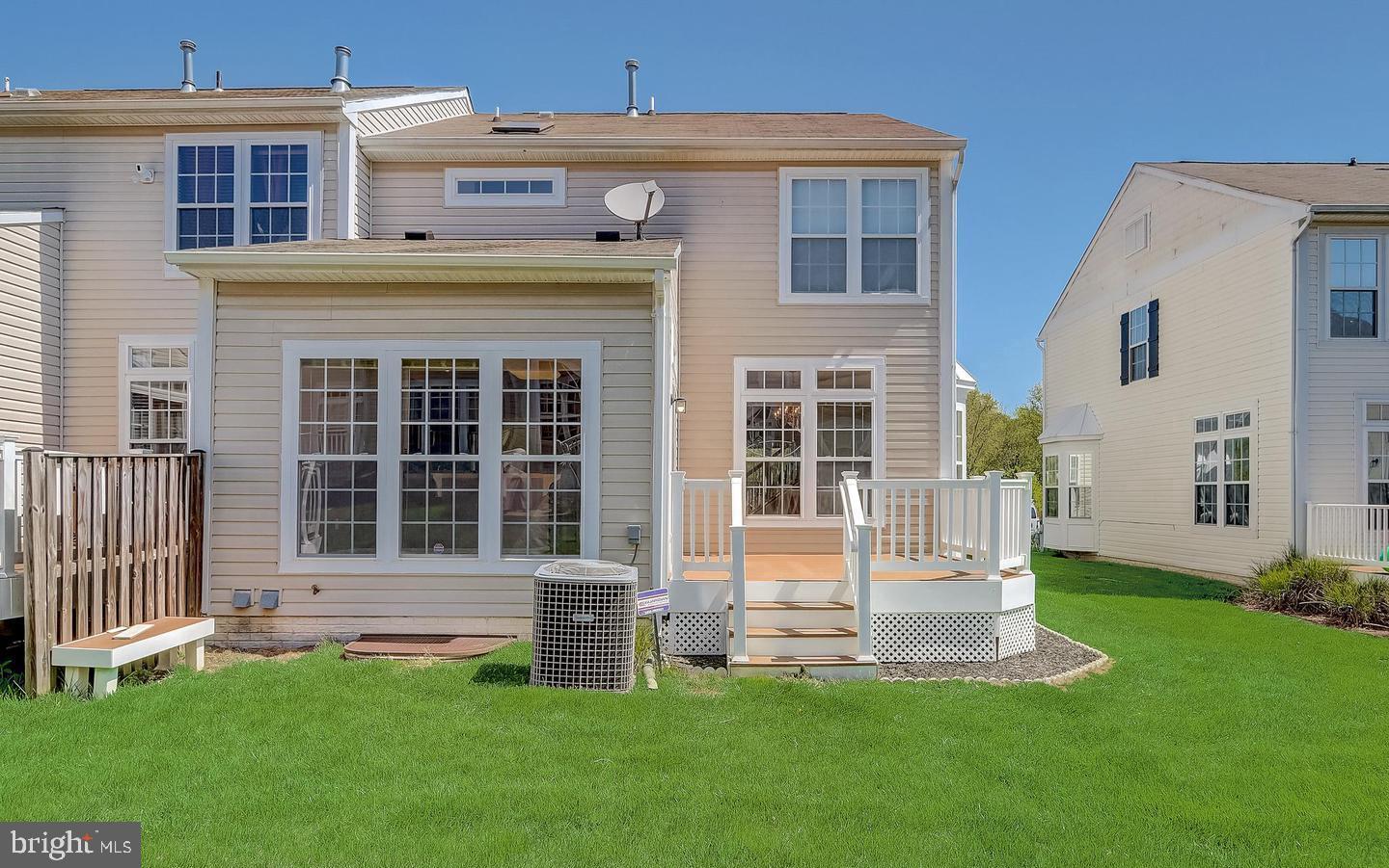 VILLAGES OF DORCHESTER - Residential Lease