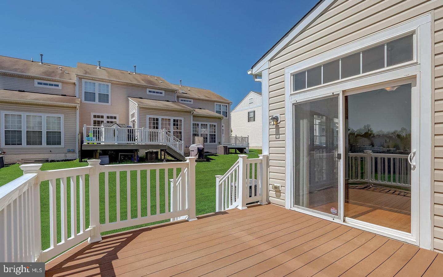 VILLAGES OF DORCHESTER - Residential Lease