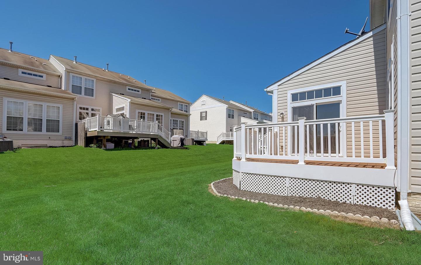 VILLAGES OF DORCHESTER - Residential Lease