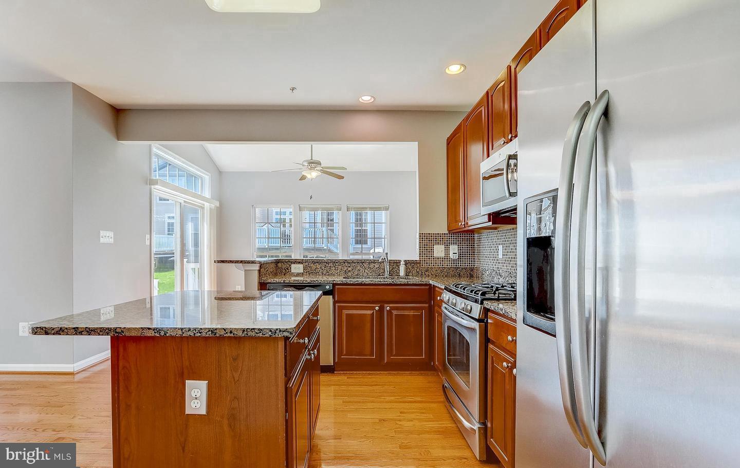 VILLAGES OF DORCHESTER - Residential Lease