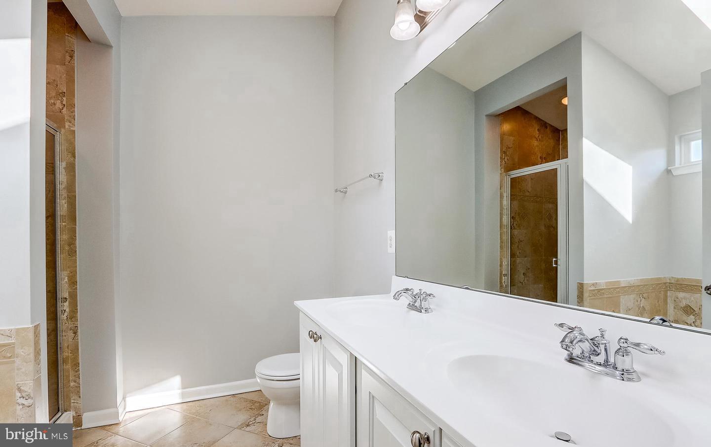 VILLAGES OF DORCHESTER - Residential Lease