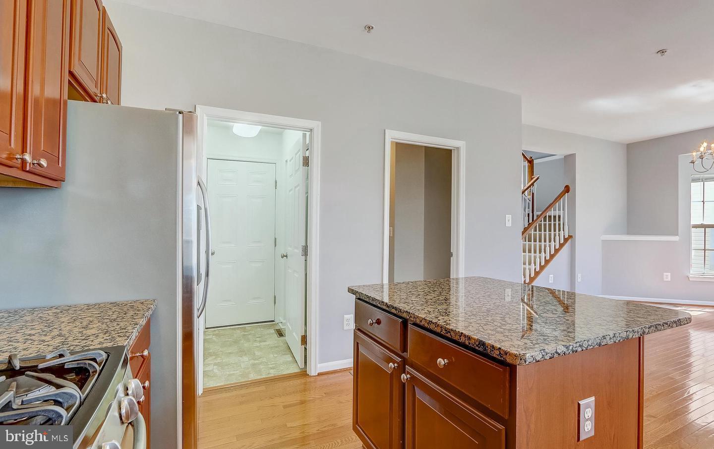 VILLAGES OF DORCHESTER - Residential Lease