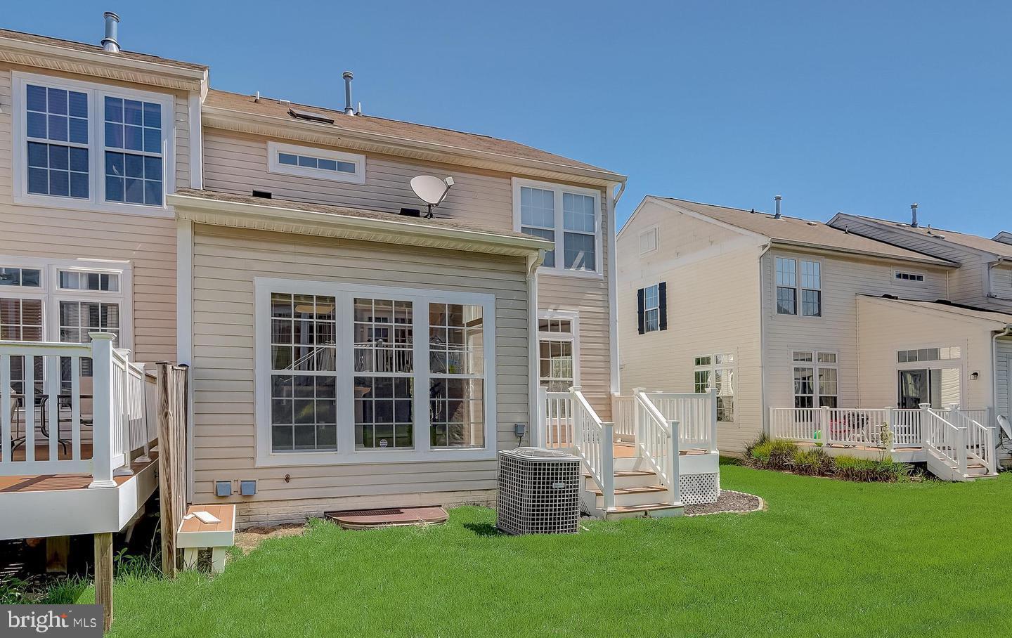 VILLAGES OF DORCHESTER - Residential Lease