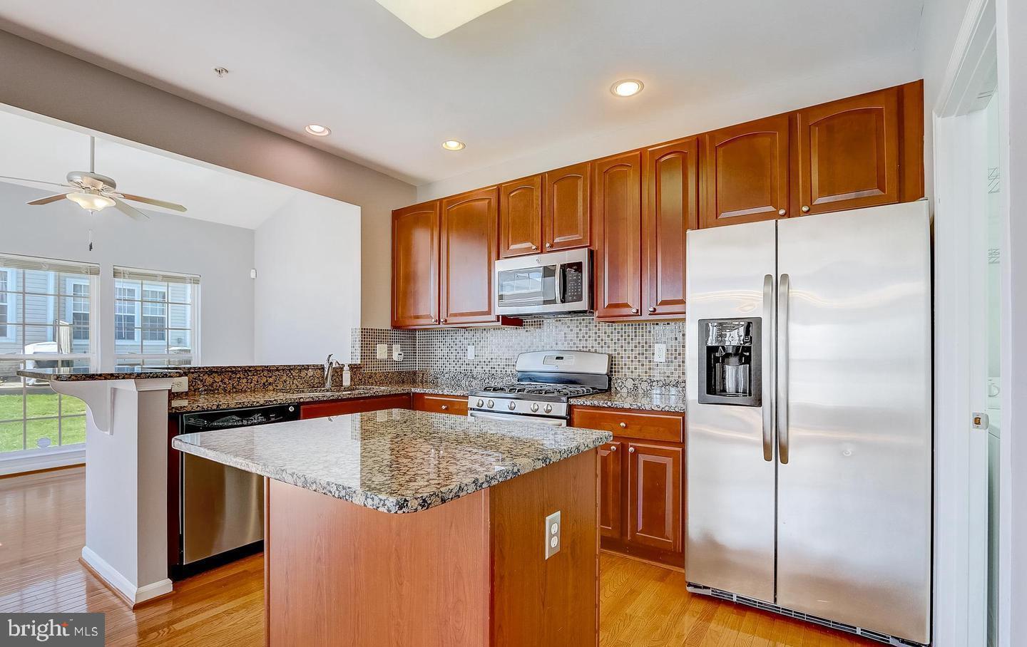 VILLAGES OF DORCHESTER - Residential Lease