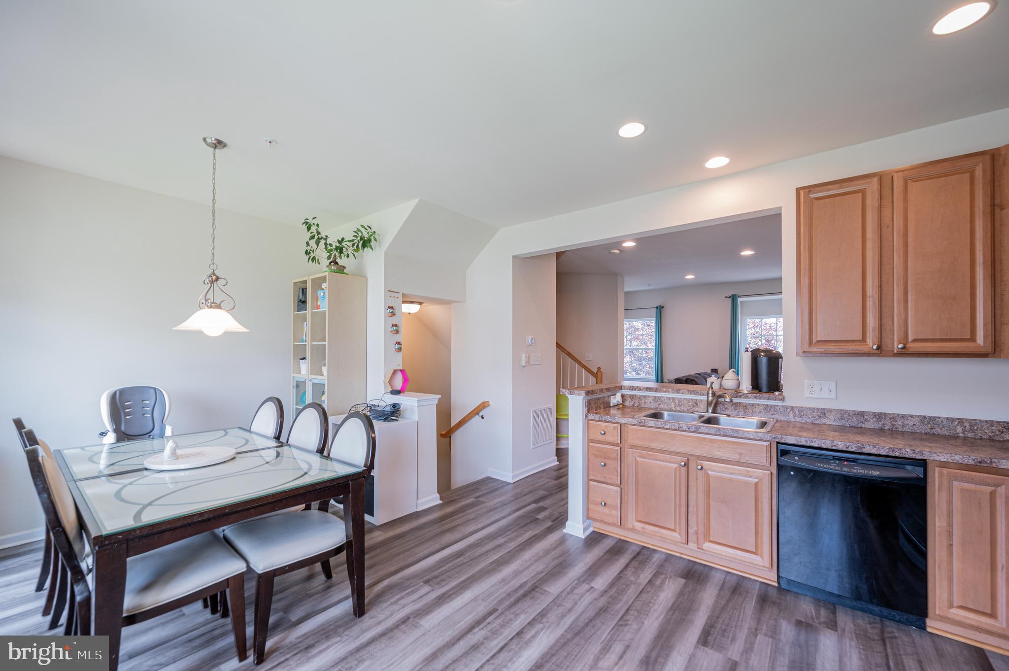 TUSCARORA CREEK - Residential