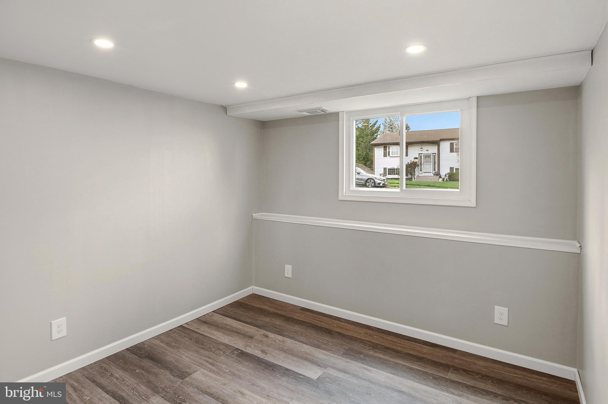 WESTVIEW PARK - Residential