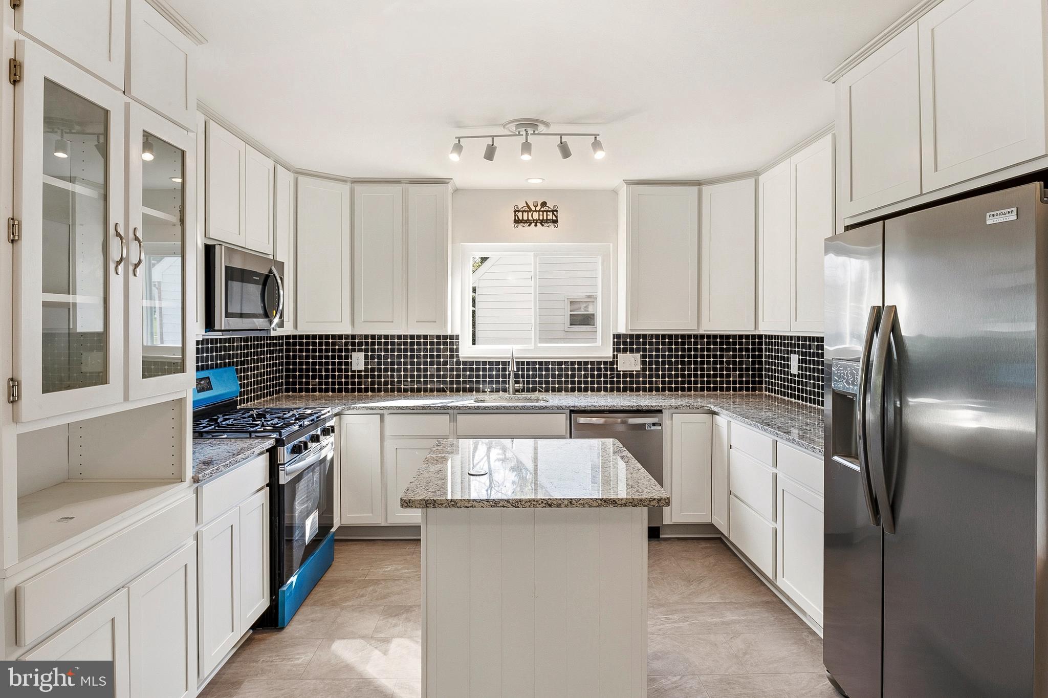 WESTVIEW PARK - Residential