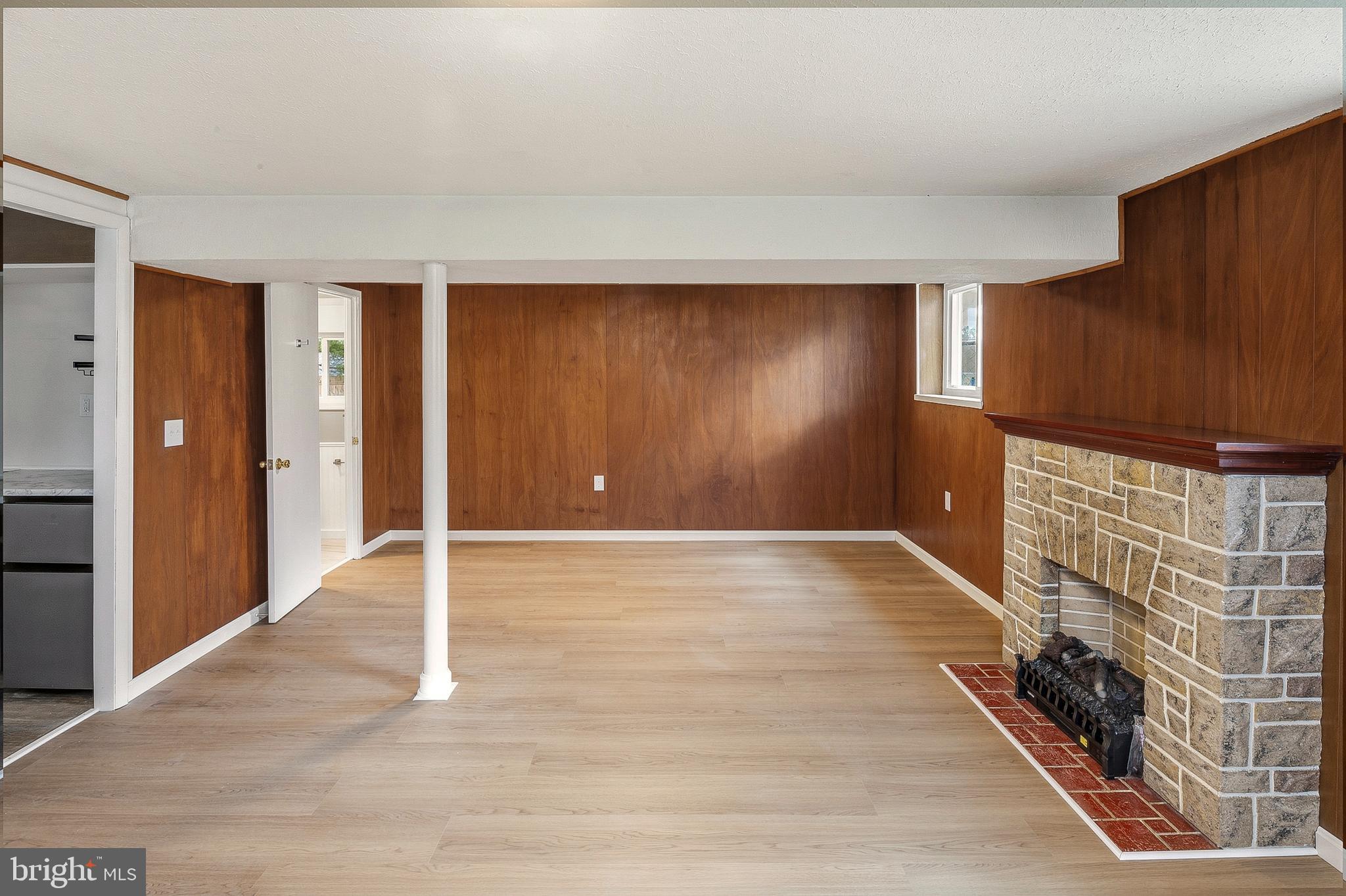 WESTVIEW PARK - Residential