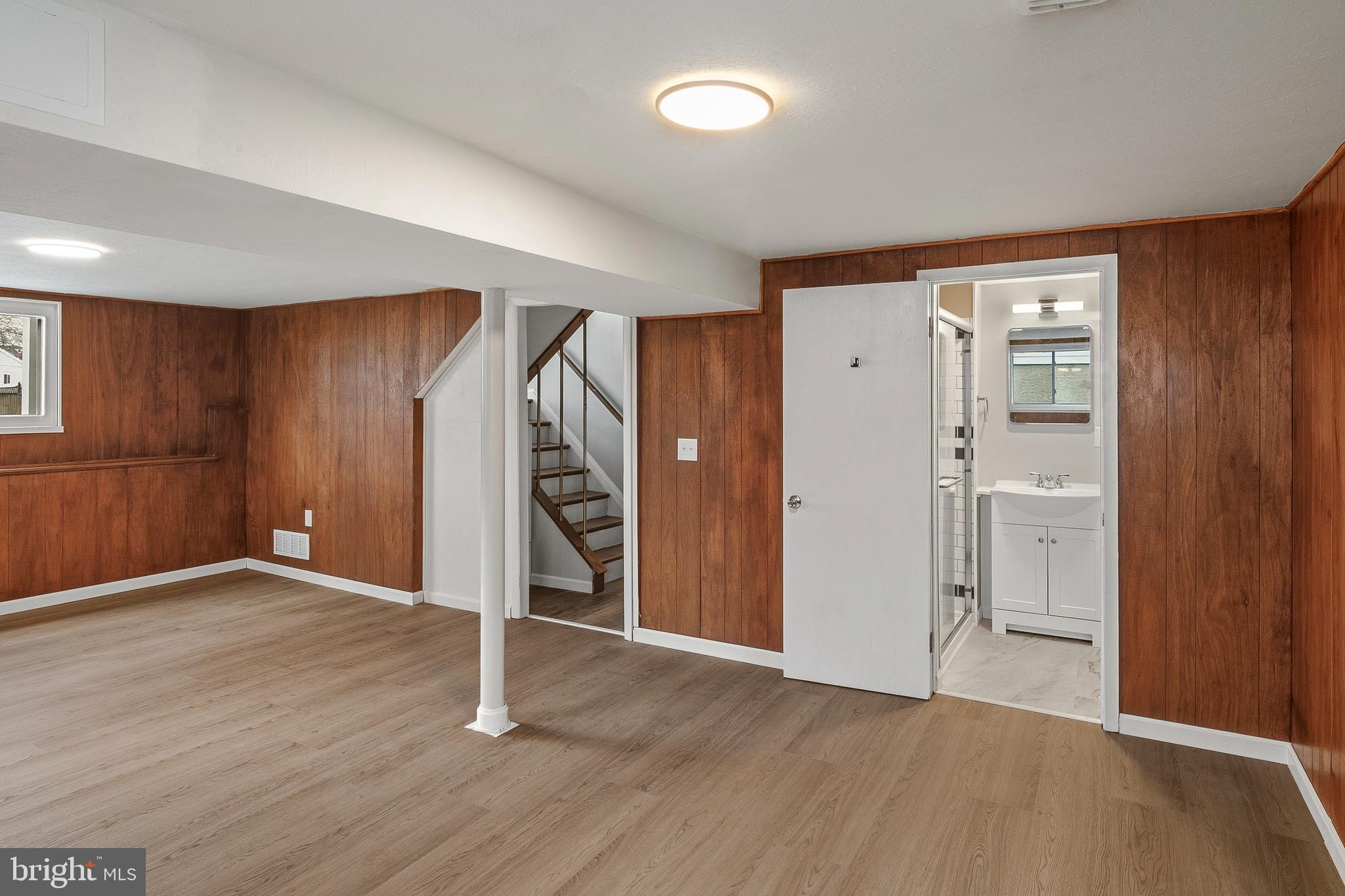 WESTVIEW PARK - Residential