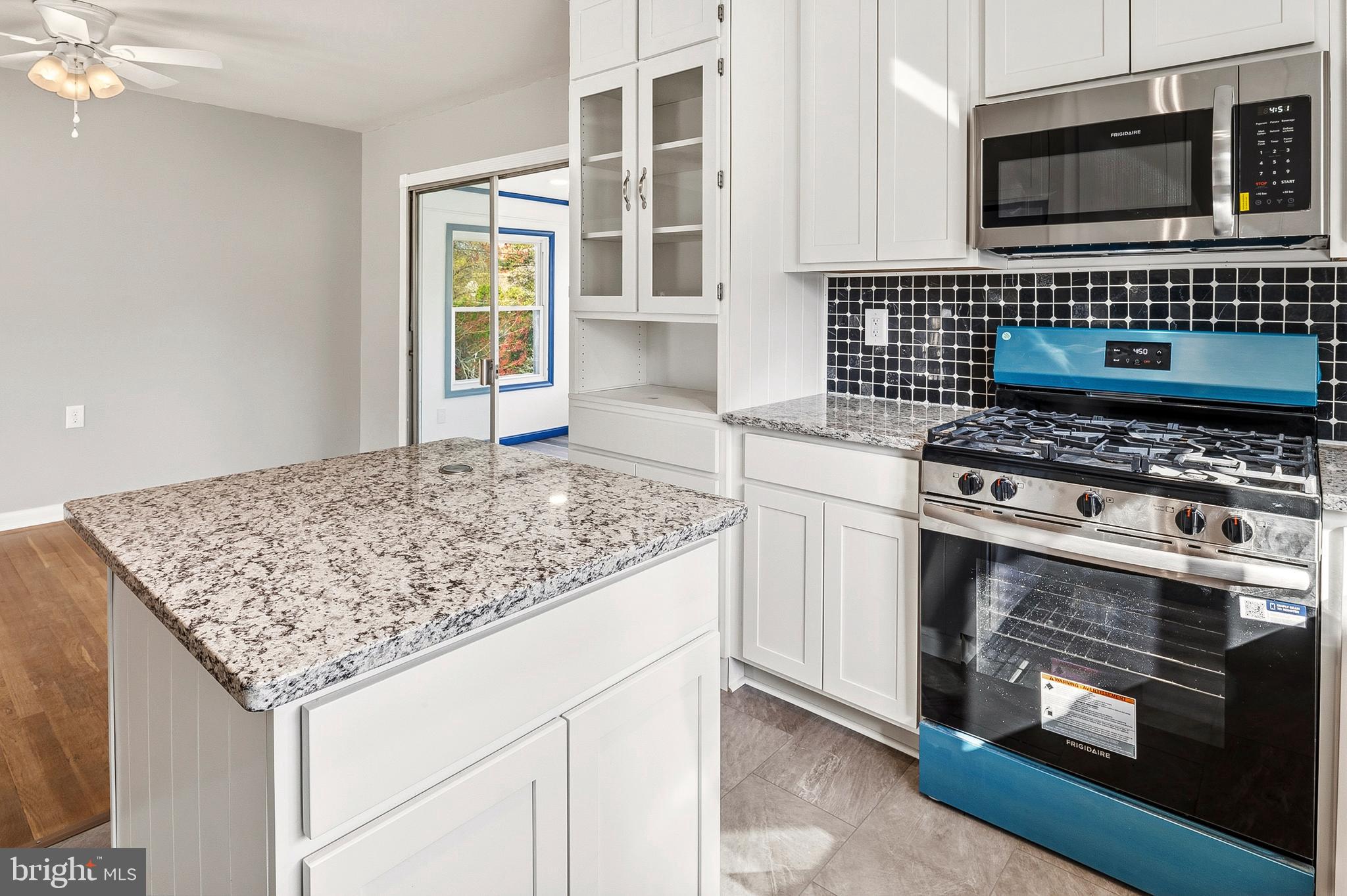 WESTVIEW PARK - Residential