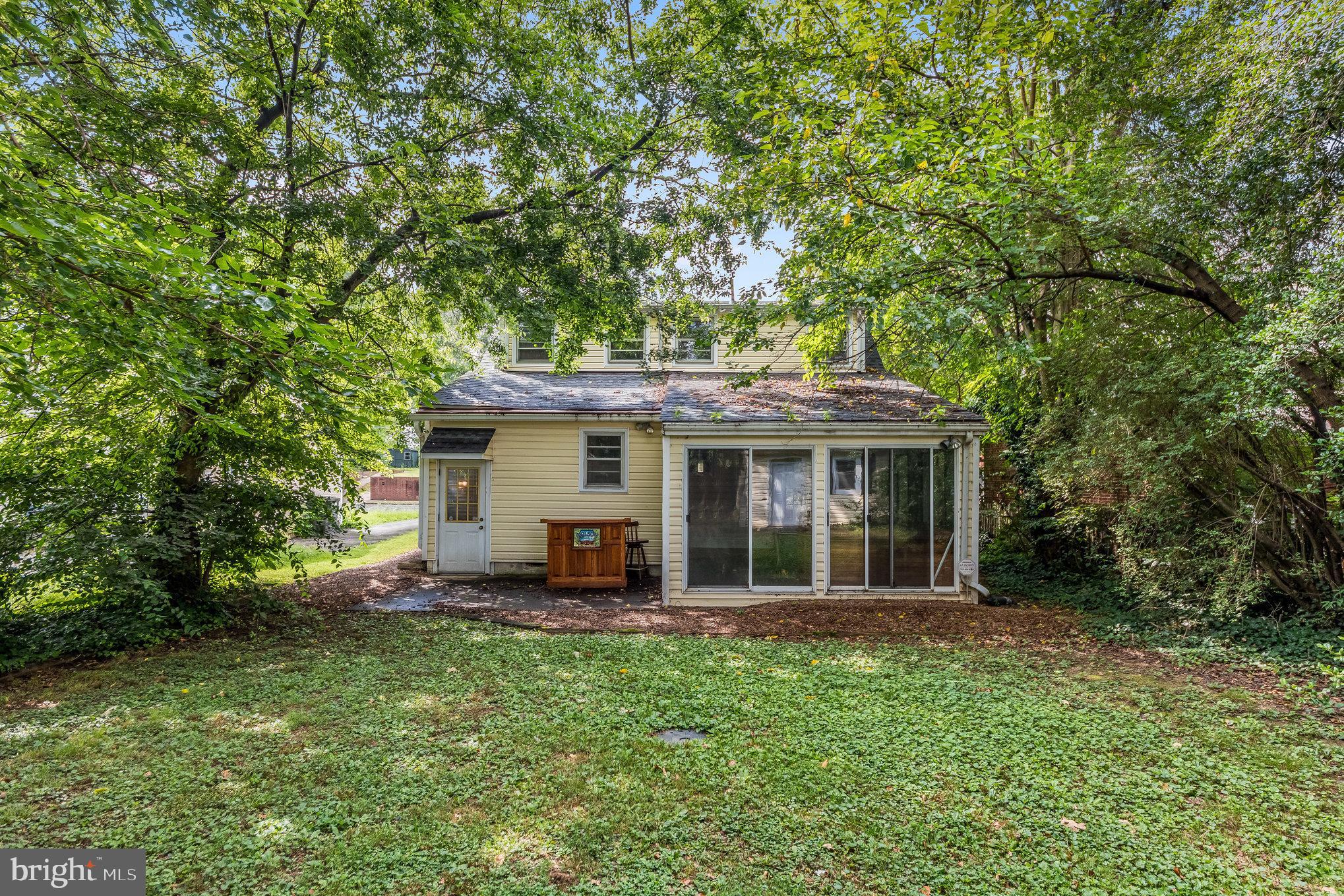 COLLEGE HEIGHTS - Residential