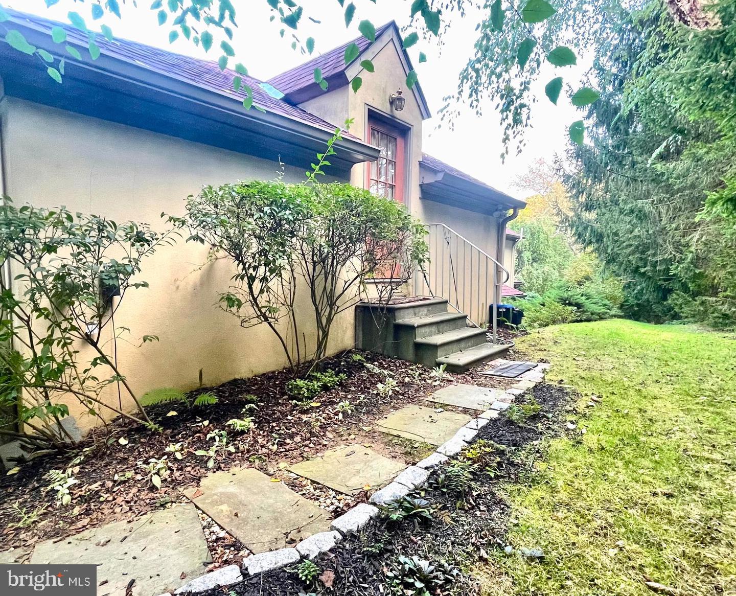 404 MILL CREEK ROAD #1 (GARAGE APT)