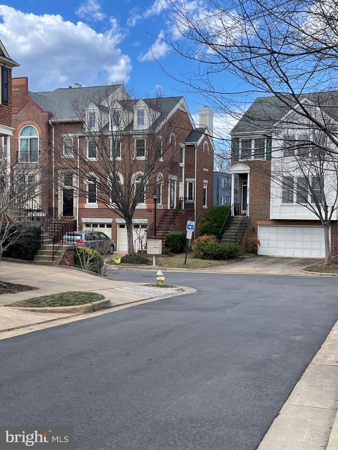 LENOX PLACE AT SUNNYSIDE - Residential