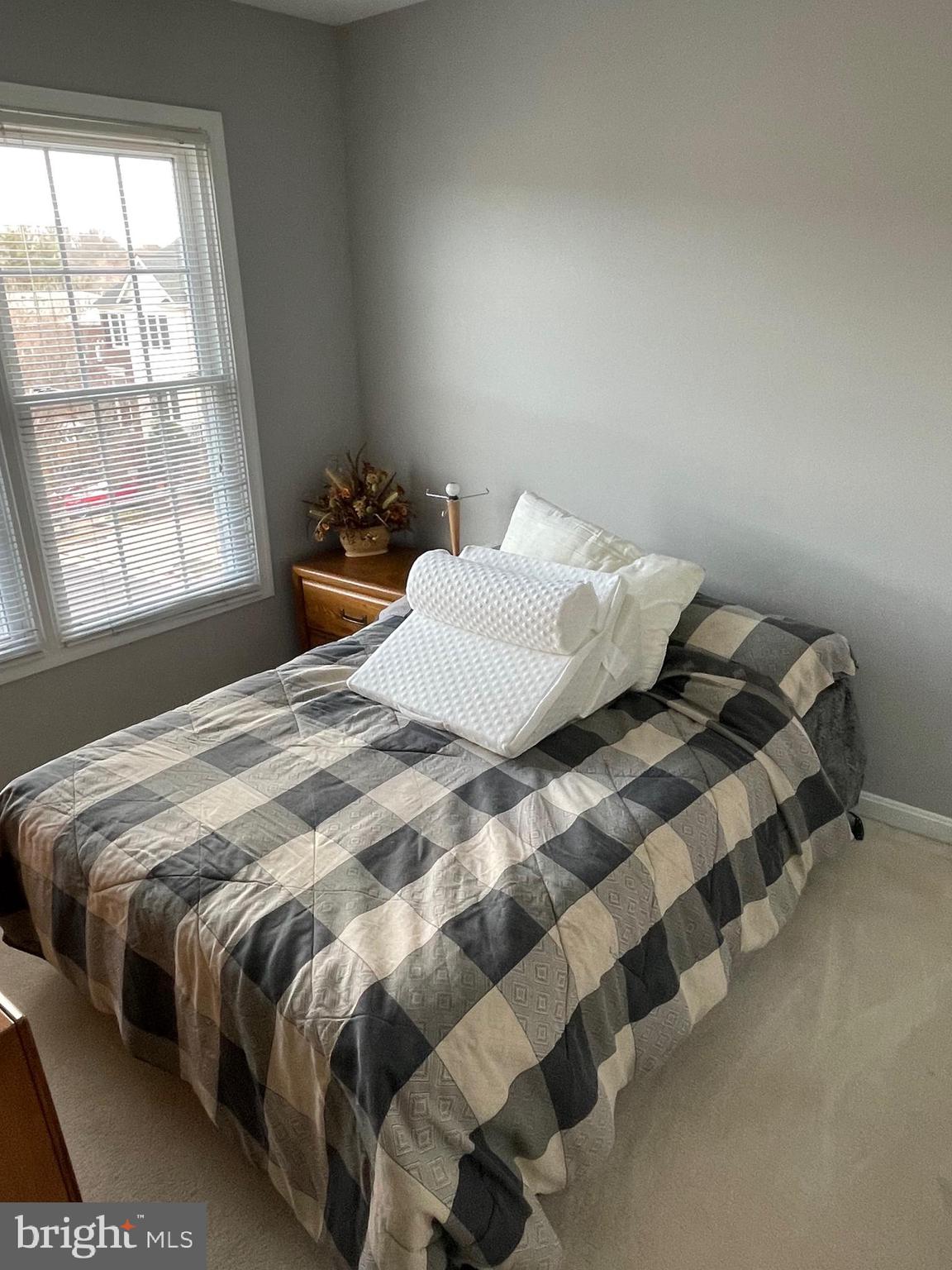 LENOX PLACE AT SUNNYSIDE - Residential