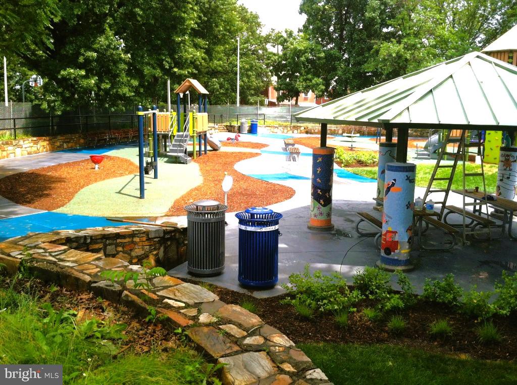 FORT BARNARD HEIGHTS - Residential